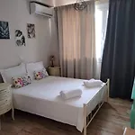 Apartamento Kladis